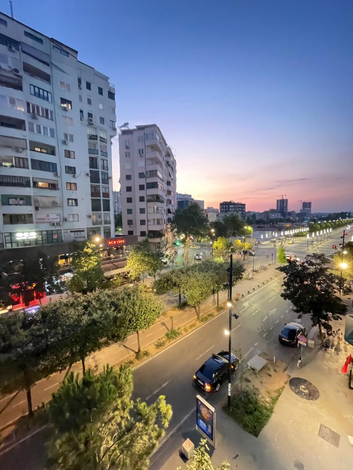 Skyline Studios Tirana Extérieur photo
